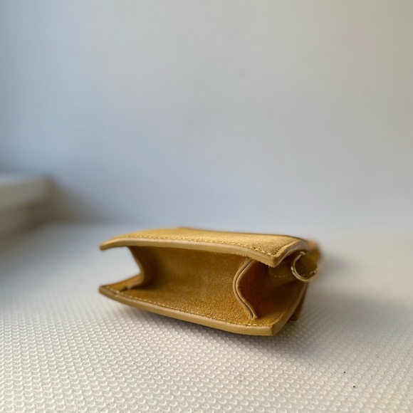 Fashion Jacquemus Yellow Suede Mini Bag ⭐️⭐️⭐️⭐️ - Picture 7 of 12